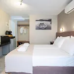 Apartahotel Athina Résidence