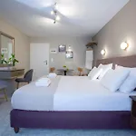 Apartahotel Athina Résidence 3*