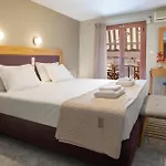 Athina Résidence Apartahotel 3*