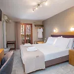 Apartahotel Athina Résidence 3*