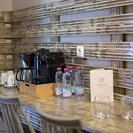 Aparthotel Athina