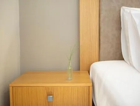 Aparthotel Athina