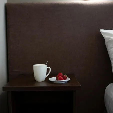 Athina Aparthotel