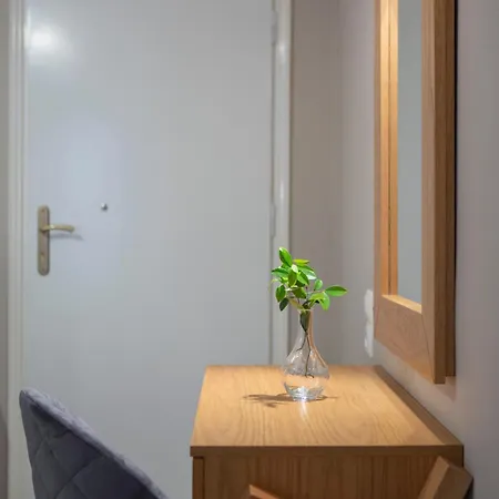 Aparthotel Athina