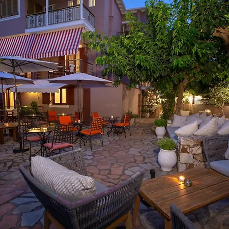 Athina 4*