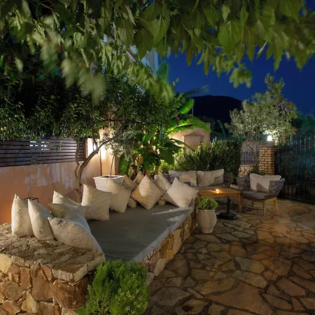 Athina Aparthotel Nydri (Lefkada)
