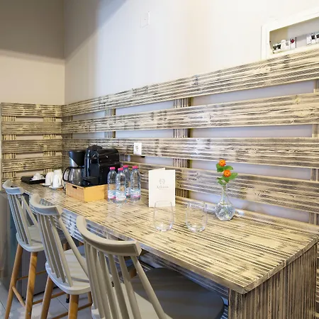 Aparthotel Athina