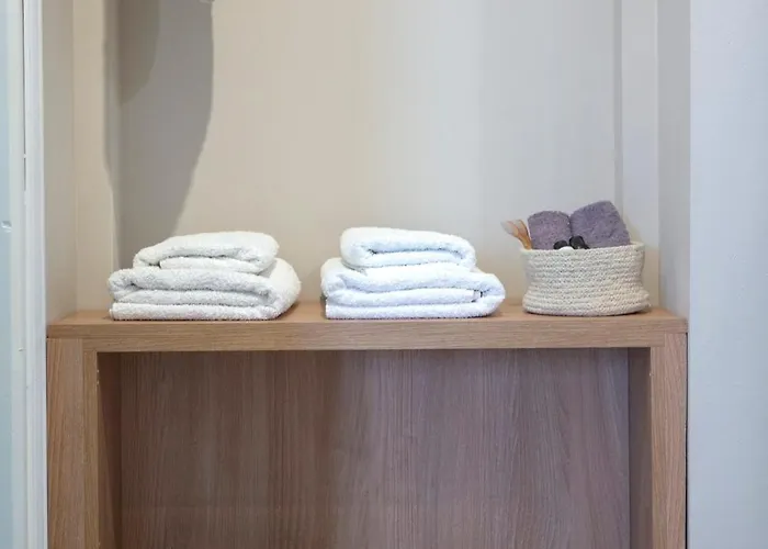 Athina Aparthotel 4*