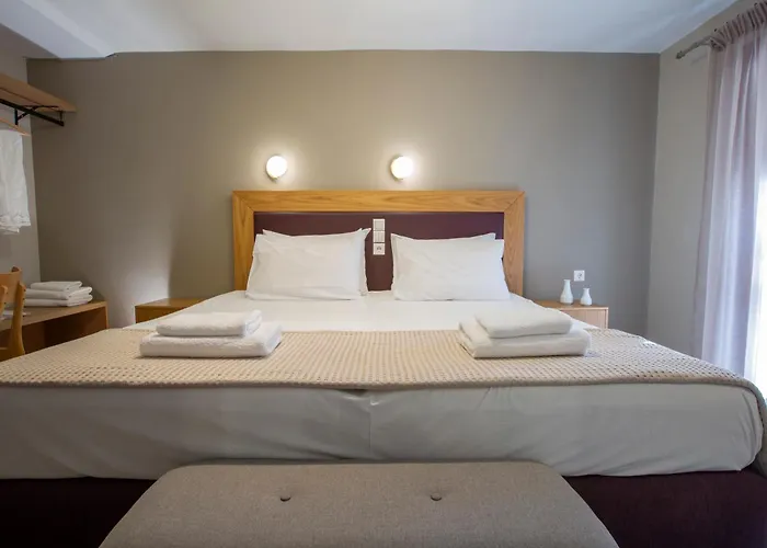 Athina Aparthotel 4*